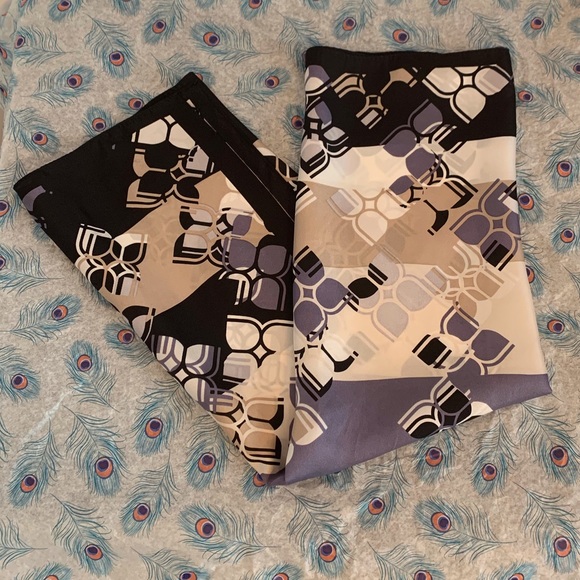 BCBGMAXAZRIA Silky Touch Scarf - Picture 4 of 9